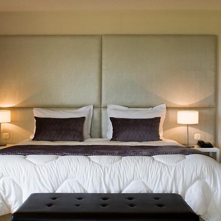 ロイヤル タラッサ モナスティール ホテル モナスティル エクステリア 写真 A bedroom at the hotel
