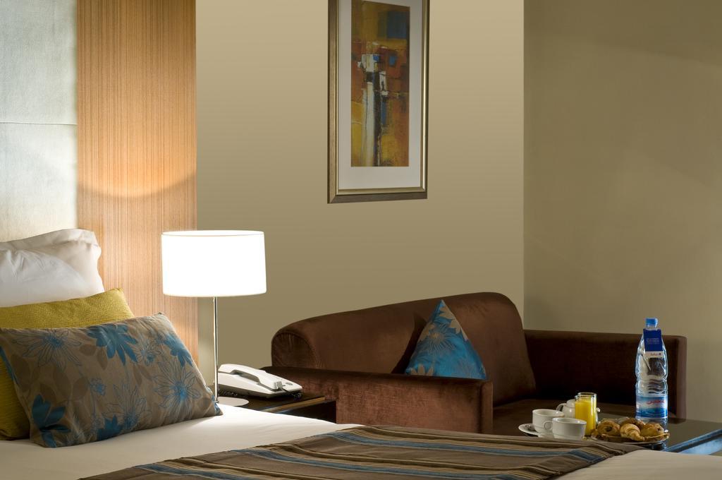 ロイヤル タラッサ モナスティール ホテル モナスティル エクステリア 写真 A room at the hotel