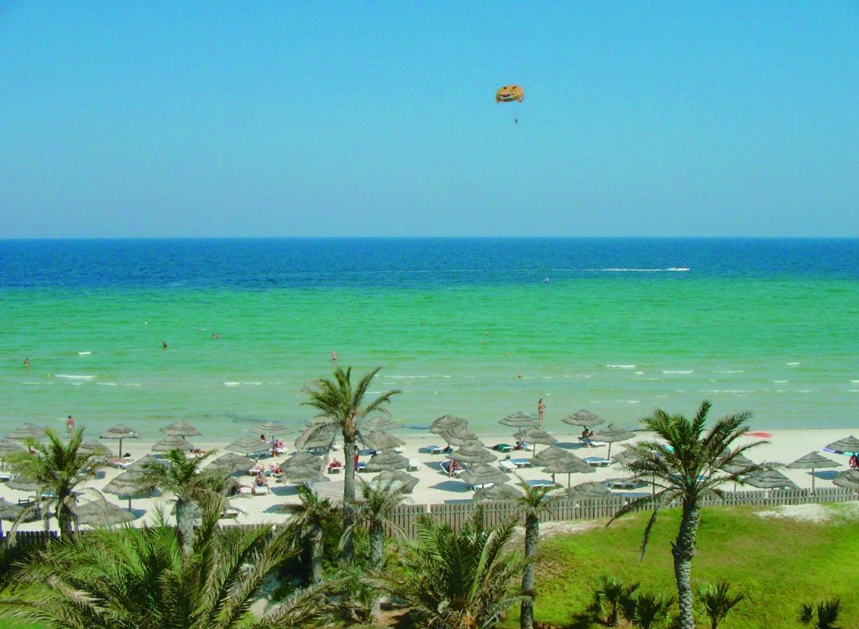 ロイヤル タラッサ モナスティール ホテル モナスティル エクステリア 写真 Beach in Hammamet